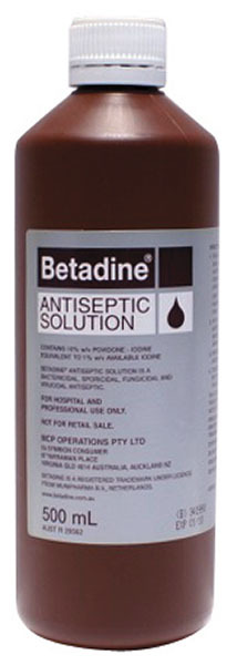 can you put betadine on a dog